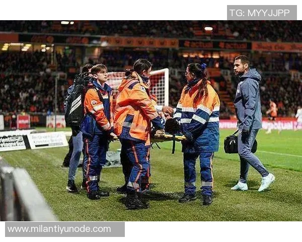 杜埃伤情乐观无需手术预计缺阵约七周球队面临挑战